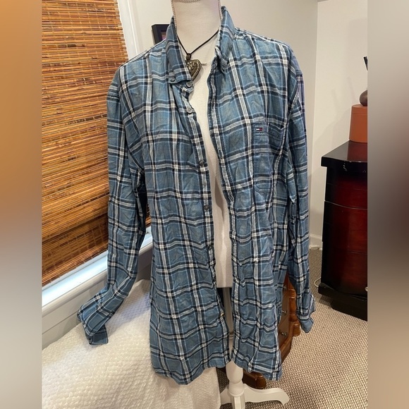 Tommy Hilfiger Other - TOMMY HILFIGER BUTTON DOWN